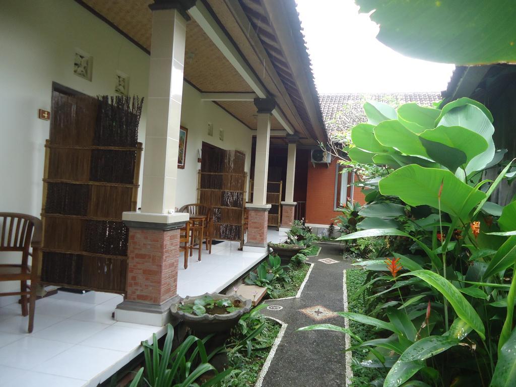 Nataliya Homestay Ubud  Bagian luar foto